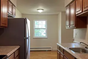 220 Meadow Ln D35, Secaucus, NJ 07094 - Photo 5