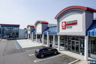 141 Rt-17, Paramus, NJ 07652 - Photo 1