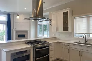 1582 John St, Fort Lee, NJ 07024 - Photo 5