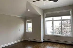 1582 John St, Fort Lee, NJ 07024 - Photo 7