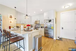 15 Somerset Ln 514, Edgewater, NJ 07020 - Photo 9