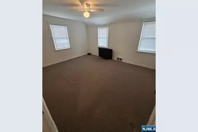 245 Paterson Avenue, Lodi, NJ 07644 - Photo 7