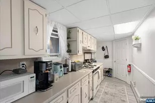 1119 Stonewall Ln, Secaucus, NJ 07094 - Photo 31