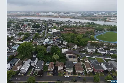 1119 Stonewall Lane, Secaucus, NJ 07094 - Photo 5