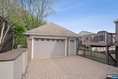 1119 Stonewall Lane, Secaucus, NJ 07094 - Photo 41