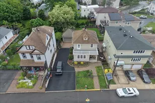 1119 Stonewall Ln, Secaucus, NJ 07094 - Photo 3