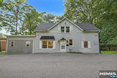 288 Van Dien Avenue D #D, Ridgewood, NJ 07450 - Photo 1