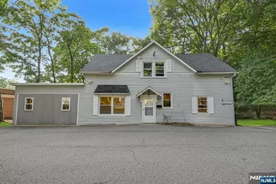 288 Van Dien Avenue D #D, Ridgewood, NJ 07450 - Photo 1
