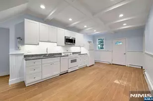 288 Van Dien Ave D, Ridgewood, NJ 07450 - Photo 3