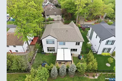 29 Roslyn Avenue, Englewood Cliffs, NJ 07632 - Photo 41