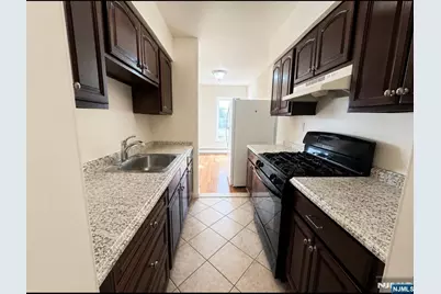 475 Grand Avenue 3E #3E, Palisades Park, NJ 07650 - Photo 7