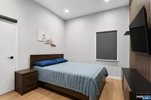293 Clifton Ave, Newark, NJ 07104 - Photo 17