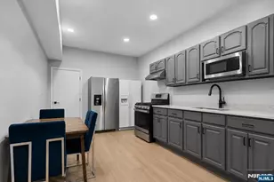 293 Clifton Ave, Newark, NJ 07104 - Photo 25