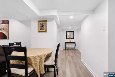 293 Clifton Avenue, Newark, NJ 07104 - Photo 9