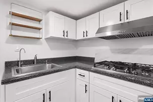 293 Clifton Ave, Newark, NJ 07104 - Photo 13