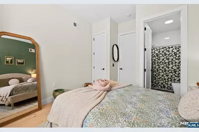 289 Webster Avenue 1A #1a, Jersey City, NJ 07307 - Photo 9