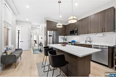 289 Webster Avenue 1A #1a, Jersey City, NJ 07307 - Photo 1