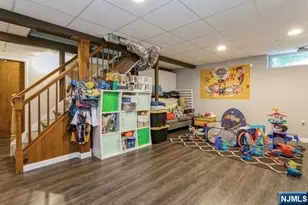 26 Pleasant Ave, Tenafly, NJ 07670 - Photo 25