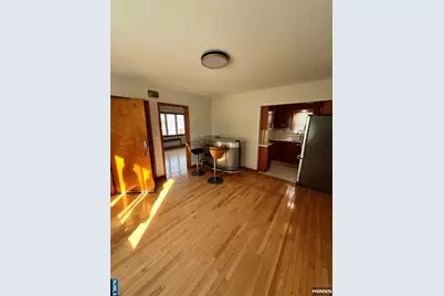 62 Stein Avenue 2 #2, Wallington, NJ 07057 - Photo 3