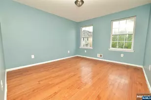 36 Brenner St, Newark, NJ 07108 - Photo 5