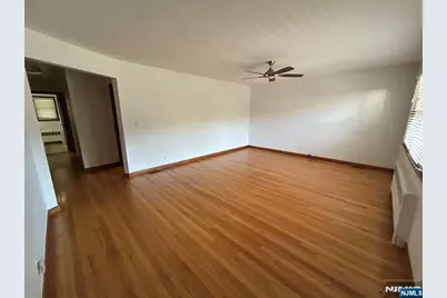 35 Edsall Avenue 1st Fl #1st fl, Palisades Park, NJ 07650 - Photo 13