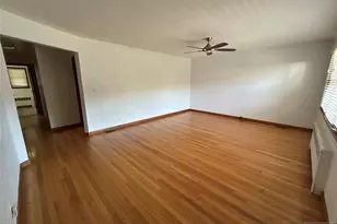 35 Edsall Ave 1st Fl, Palisades Park, NJ 07650 - Photo 13