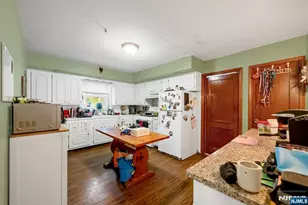 151 Washington St, Lodi, NJ 07644 - Photo 9