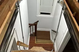 32 Hamilton Ave, Fairview, NJ 07022 - Photo 9