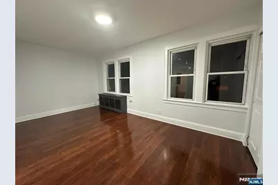 32 Hamilton Avenue, Fairview, NJ 07022 - Photo 23