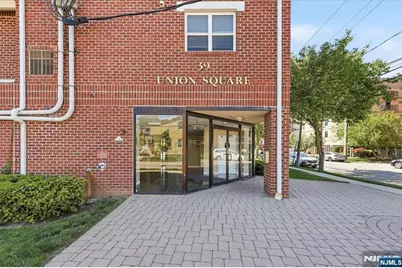 39 Union Street 402 #402, Hackensack, NJ 07601 - Photo 1