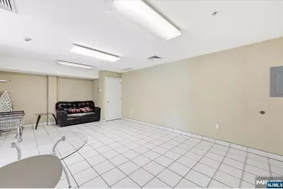 39 Union Street 402 #402, Hackensack, NJ 07601 - Photo 35