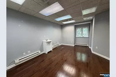 135 County Road 2B #2B, Cresskill, NJ 07626 - Photo 7