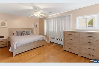 45 Avenue B, Lodi, NJ 07644 - Photo 13