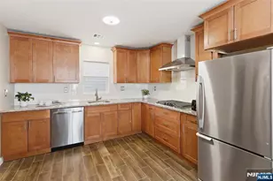 45 Ave B, Lodi, NJ 07644 - Photo 9