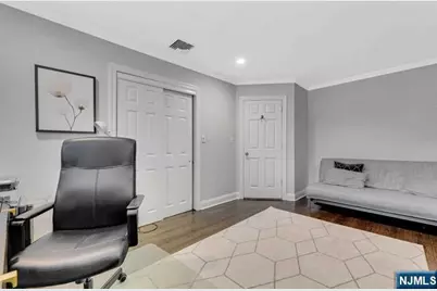 19 Ryerson Place, Closter, NJ 07624 - Photo 9