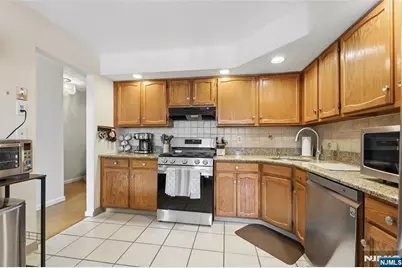 38 Lexington Lane E #E, West Milford, NJ 07480 - Photo 5