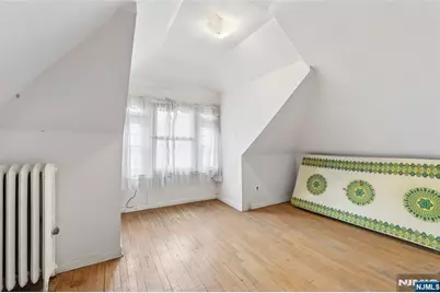 139 Aycrigg Avenue, Passaic, NJ 07055 - Photo 27