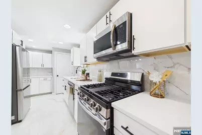 222 Teaneck Road, Ridgefield Park, NJ 07660 - Photo 23