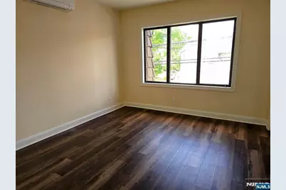 684 Passaic Avenue, Nutley, NJ 07110 - Photo 11