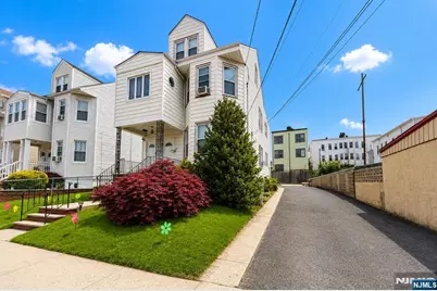 162 Highland Avenue, Kearny, NJ 07032 - Photo 1