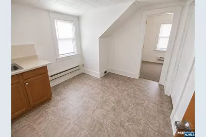 162 Highland Avenue, Kearny, NJ 07032 - Photo 23