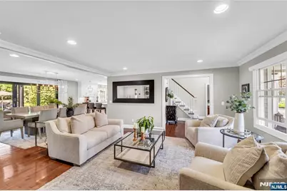 11 Amelia Drive, Old Tappan, NJ 07675 - Photo 5