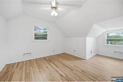 35-02 Linwood Road, Fair Lawn, NJ 07410 - Photo 19