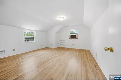 35-02 Linwood Road, Fair Lawn, NJ 07410 - Photo 21