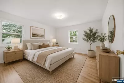 35-02 Linwood Road, Fair Lawn, NJ 07410 - Photo 13