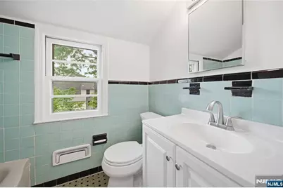 35-02 Linwood Road, Fair Lawn, NJ 07410 - Photo 23