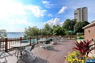 4 Horizon Road 1027, Fort Lee, NJ 07024 - Photo 25