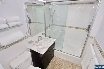 4 Horizon Road 1027 #1027, Fort Lee, NJ 07024 - Photo 23