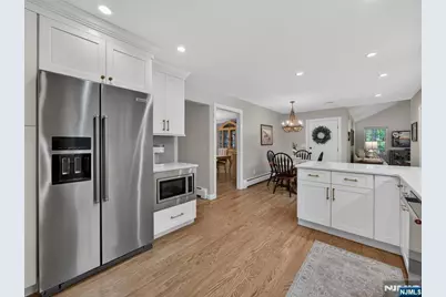607 Poplar Road, River Vale Township, NJ 07675 - Photo 11