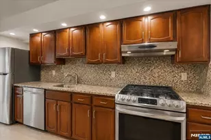 540 Highridge Ave, Cliffside Park, NJ 07010 - Photo 19